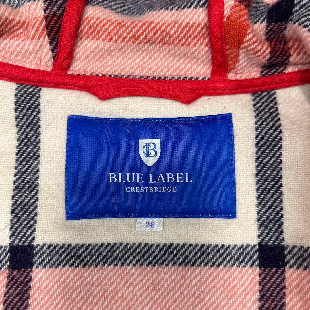 ブルーレーベルクレストブリッジ　ダッフルコート　フード　ウール　チェック柄　赤