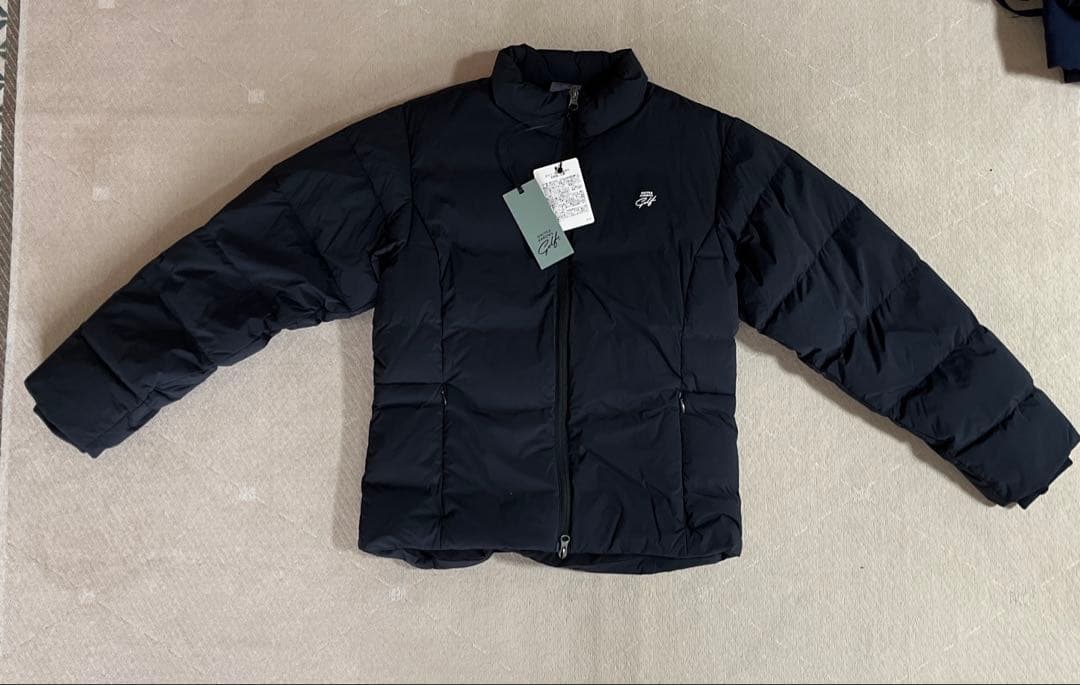 ウォームアップダウンジャケットMサイズ　UNITED ARTOWS GOLF