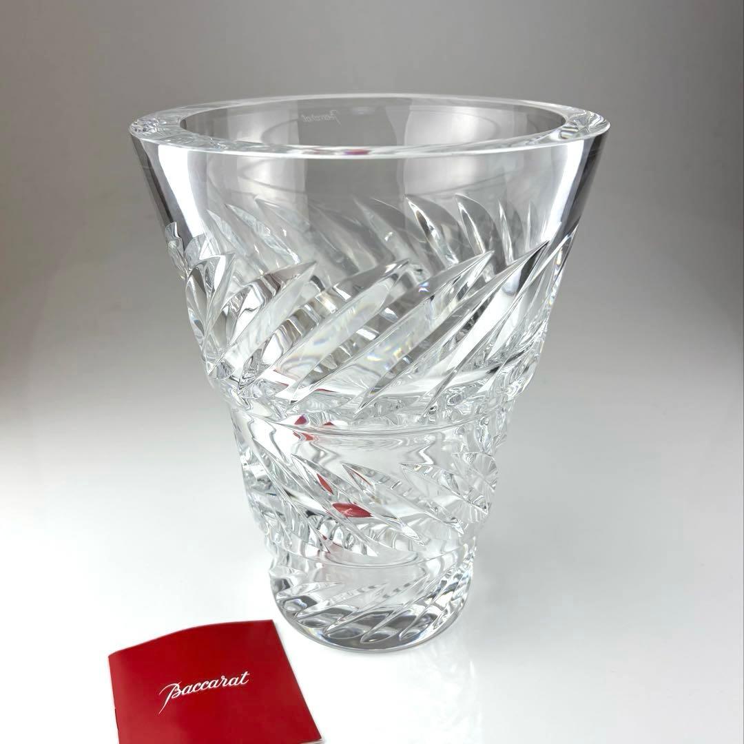 バカラ　トスカーナ　花瓶