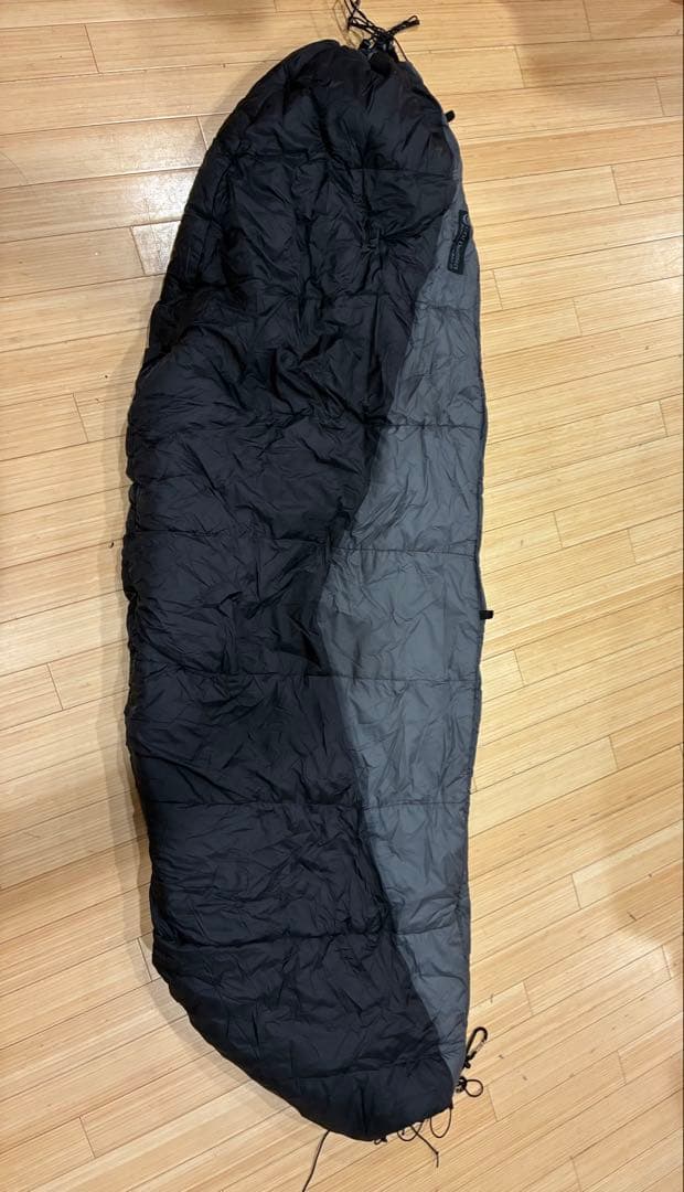 GO! Outfitters ハンモック用キルト 黒グレー