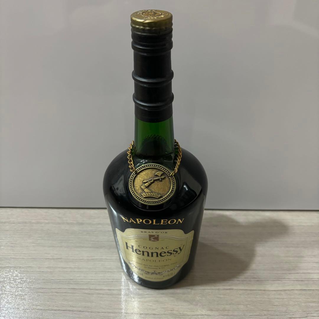 〔未開栓〕Hennessy Napoleon 古酒