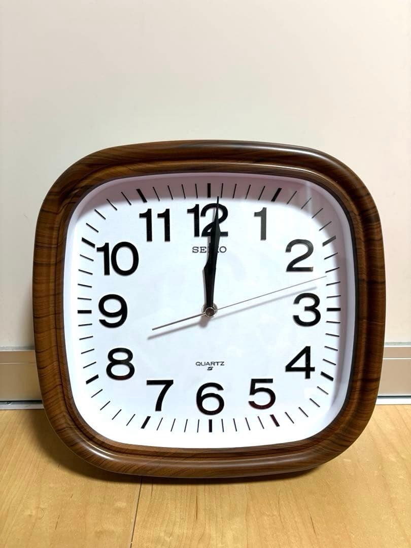 【新品】SEIKO クォーツ時計 スクエア 約30cm