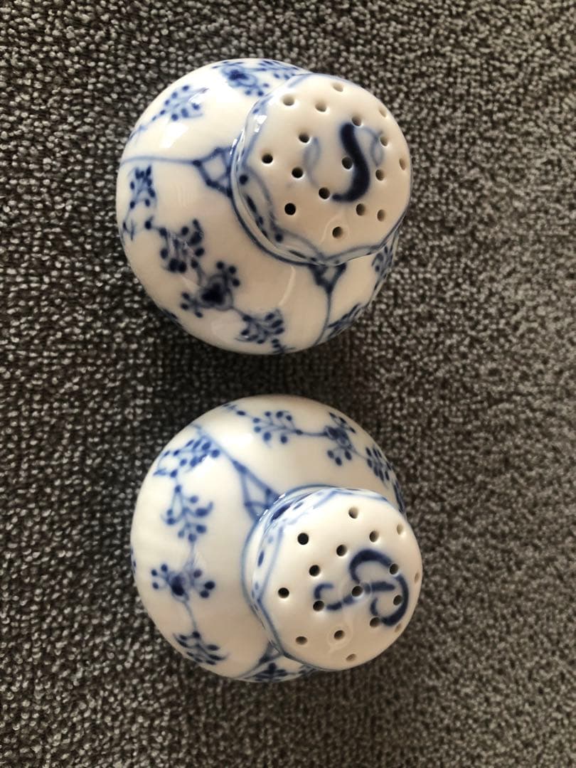 ロイヤルコペンハーゲン ブルーフルーテッド ハーフレース ソルト&ペッパー