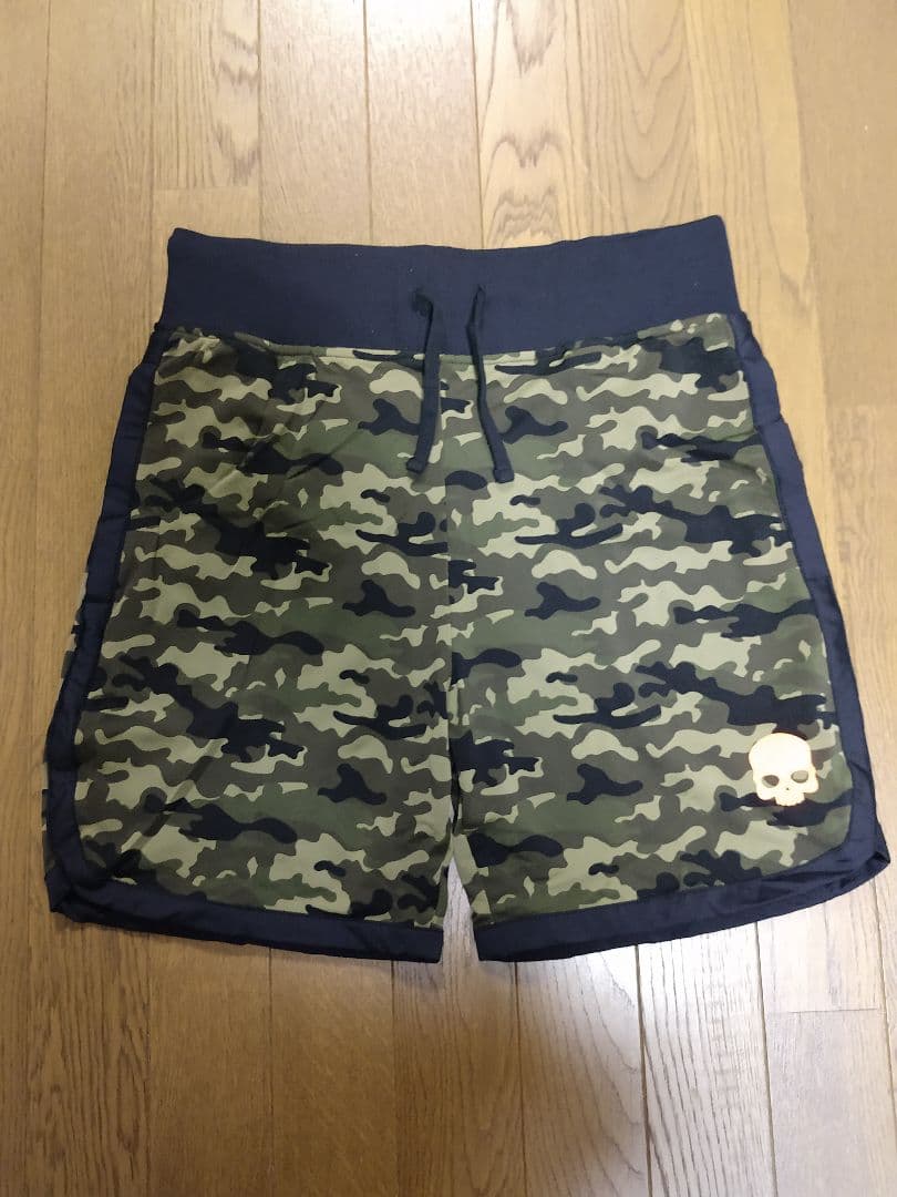 ハイドロゲン テニスウエア　パンツ 迷彩【入手困難希少商品】 Mサイズ