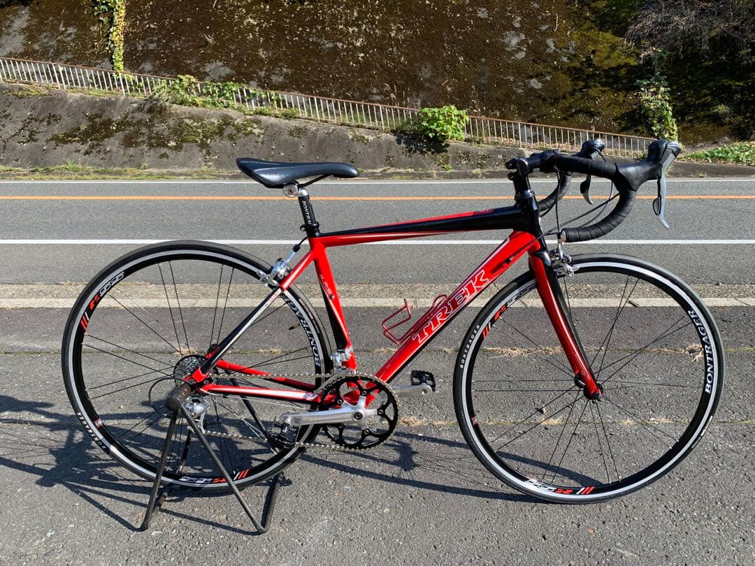 【即乘】送料無料TREKカーポンロードバイクRACE BONTRAGER 18速
