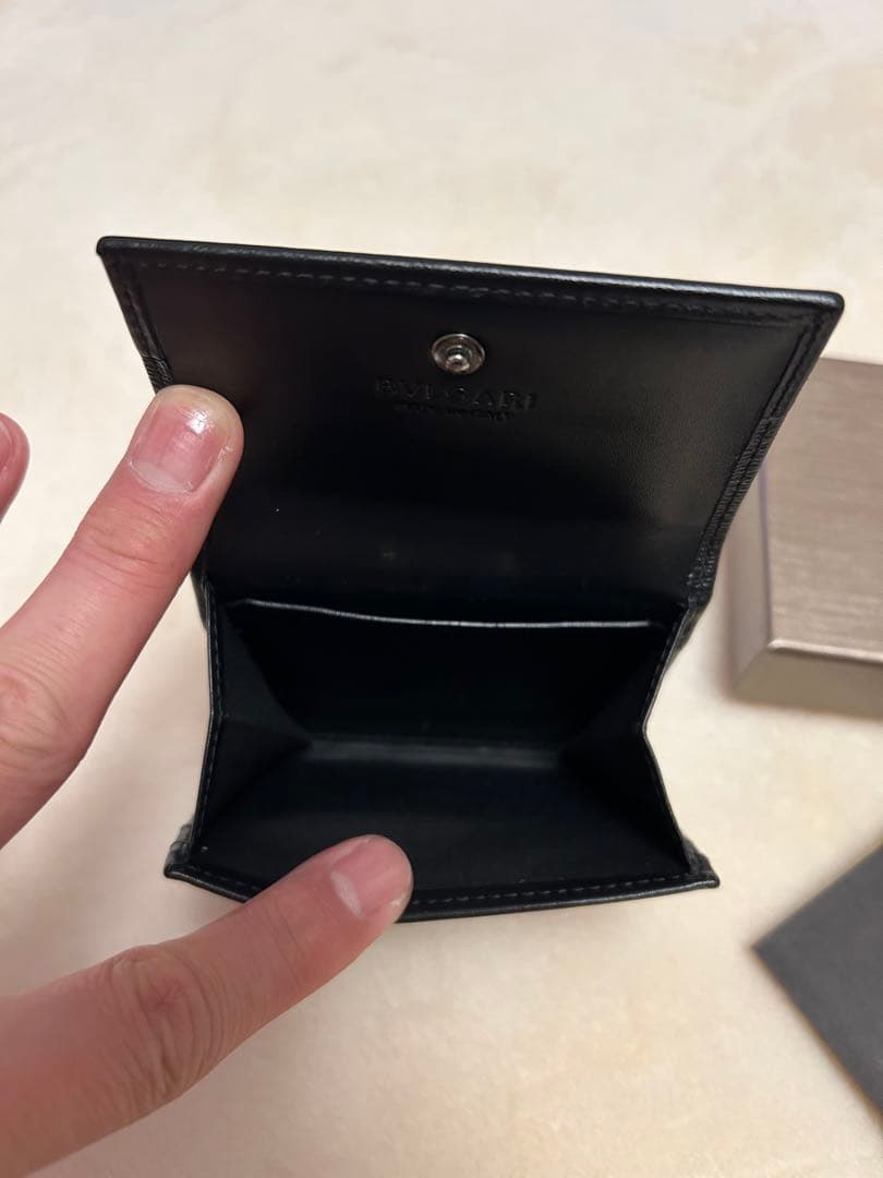 BVLGARI ブラックレザー ケース