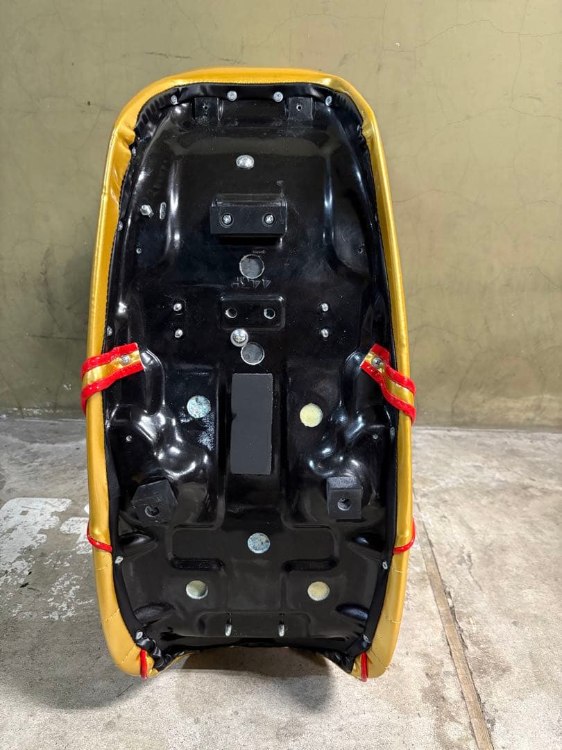 期間限定❗️値下げ❗️ホーク3 　三段シート　オオカワシート