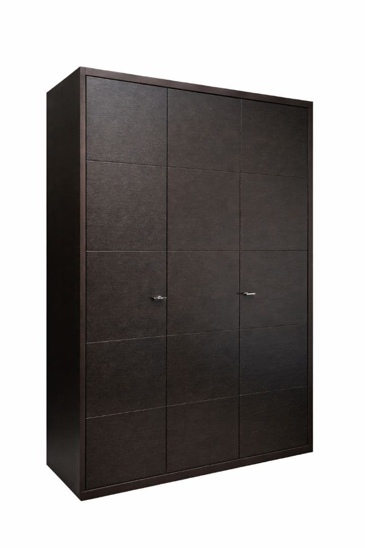 府中家具　ダークブラウン 3枚扉衣類収納キャビネット