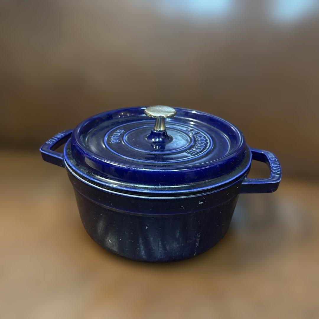 STAUB La Cocotte 22cm ネイビー　ストウブ 鉄鍋 無水鍋